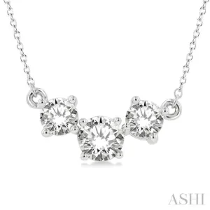 1 1/2 Ctw Three Stone Round Cut Diamond Necklace in 14K White Gold