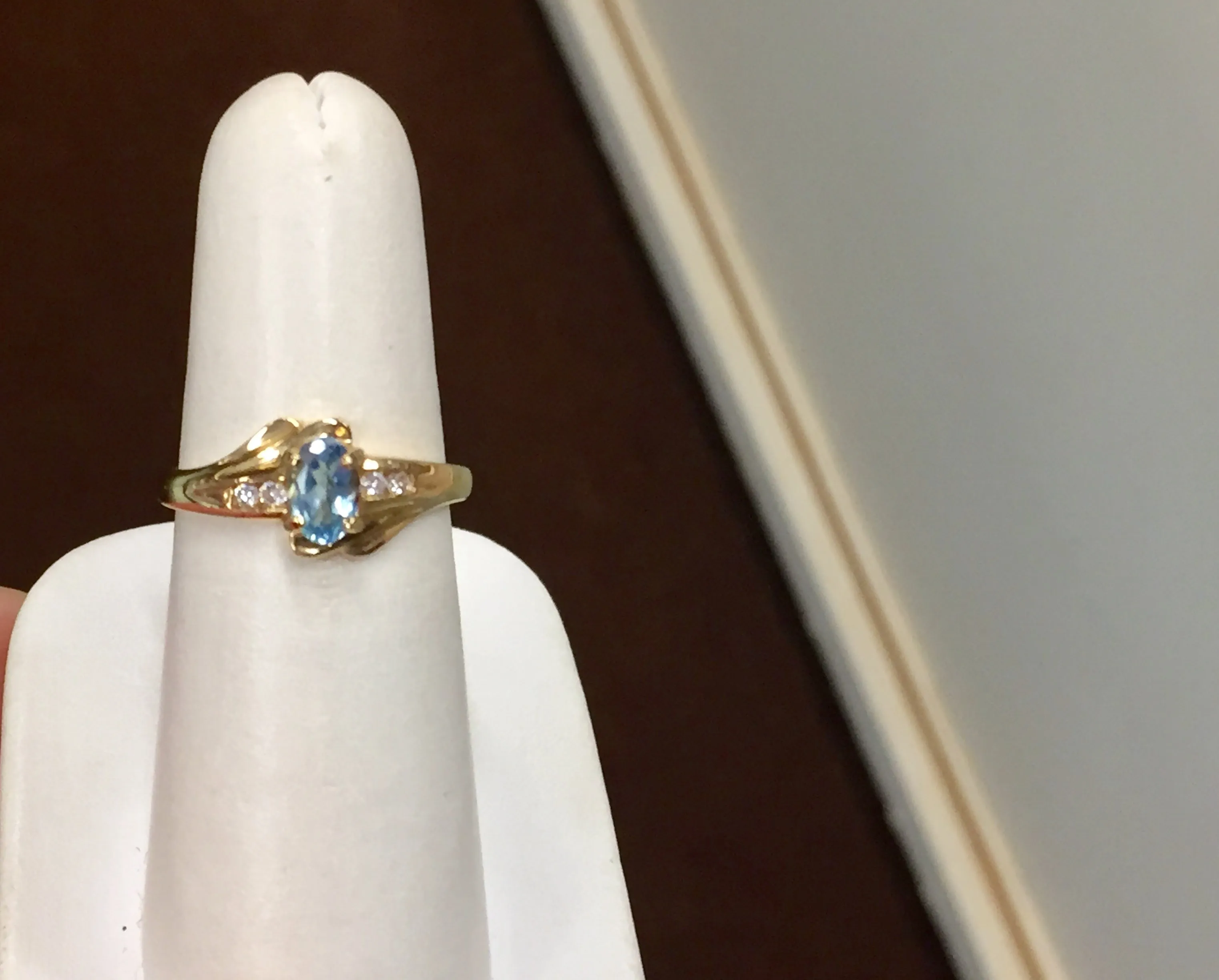 14 K Yellow Gold Aquamarine And Diamond Ring