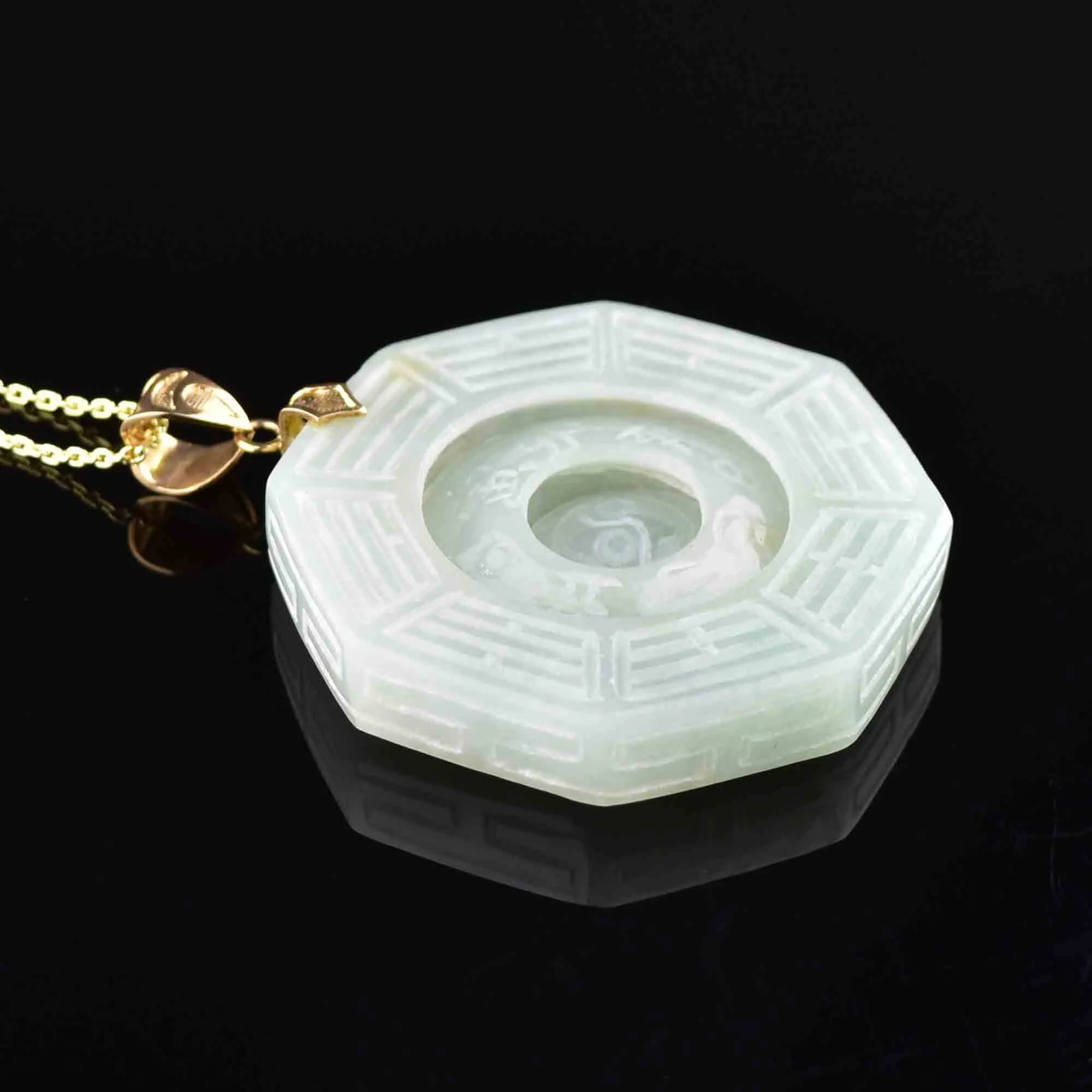 14K Gold Moveable Carved Jade Wheel Pendant Necklace