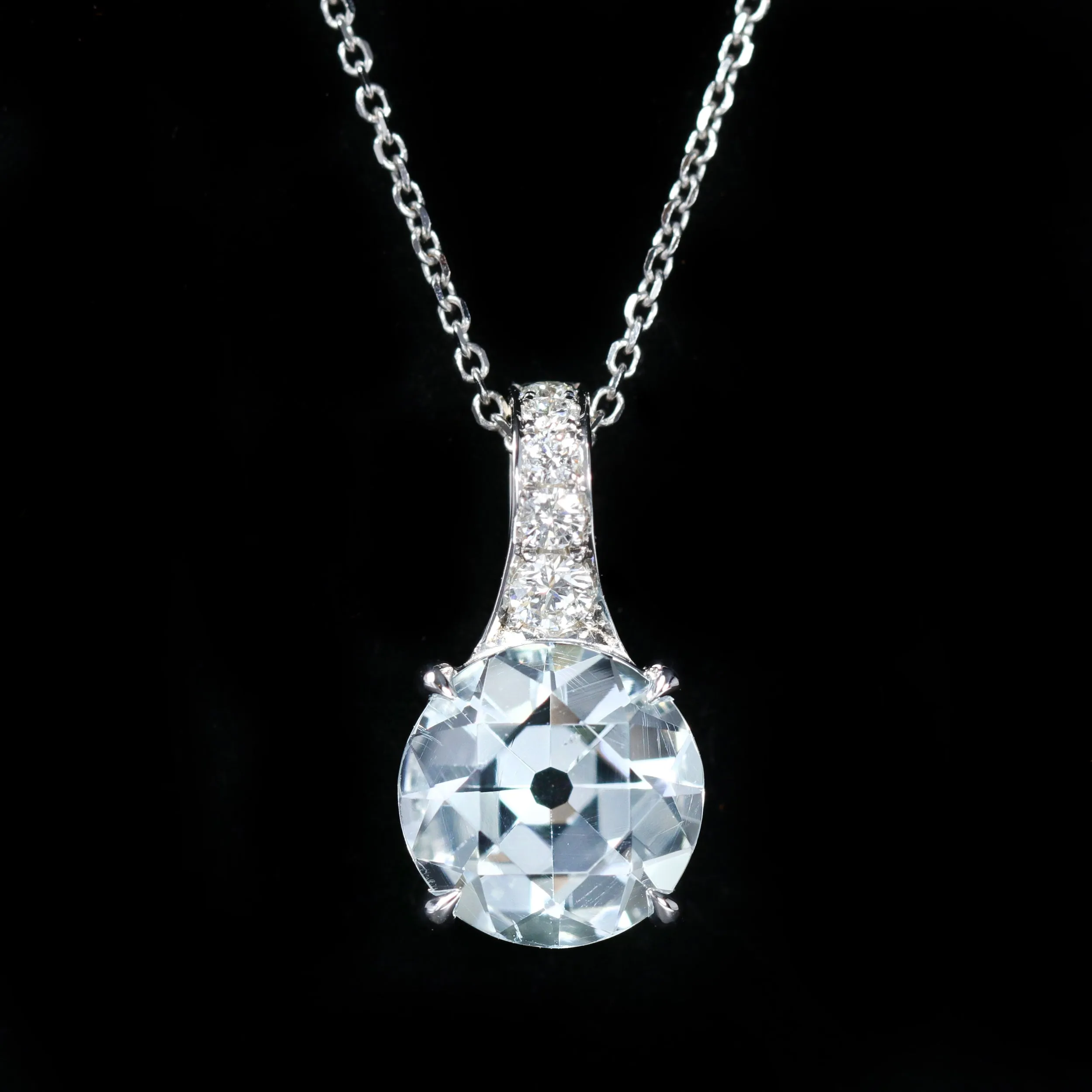 14K White Gold 3.13 Carat Aquamarine and Diamond Pendant