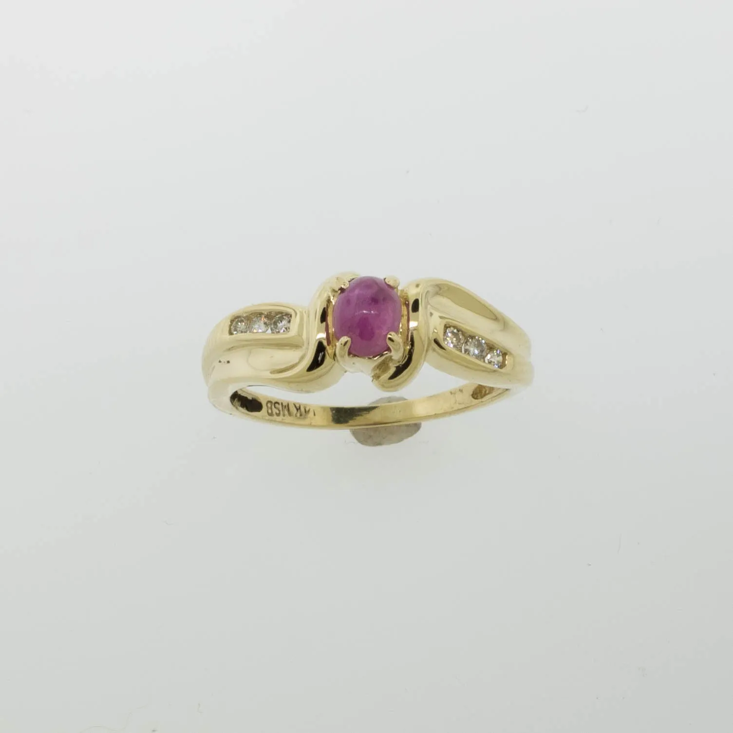 14K Yellow Gold Star Ruby (Chipped) and Diamond Ring Size 6.5 Preowned Jewelry