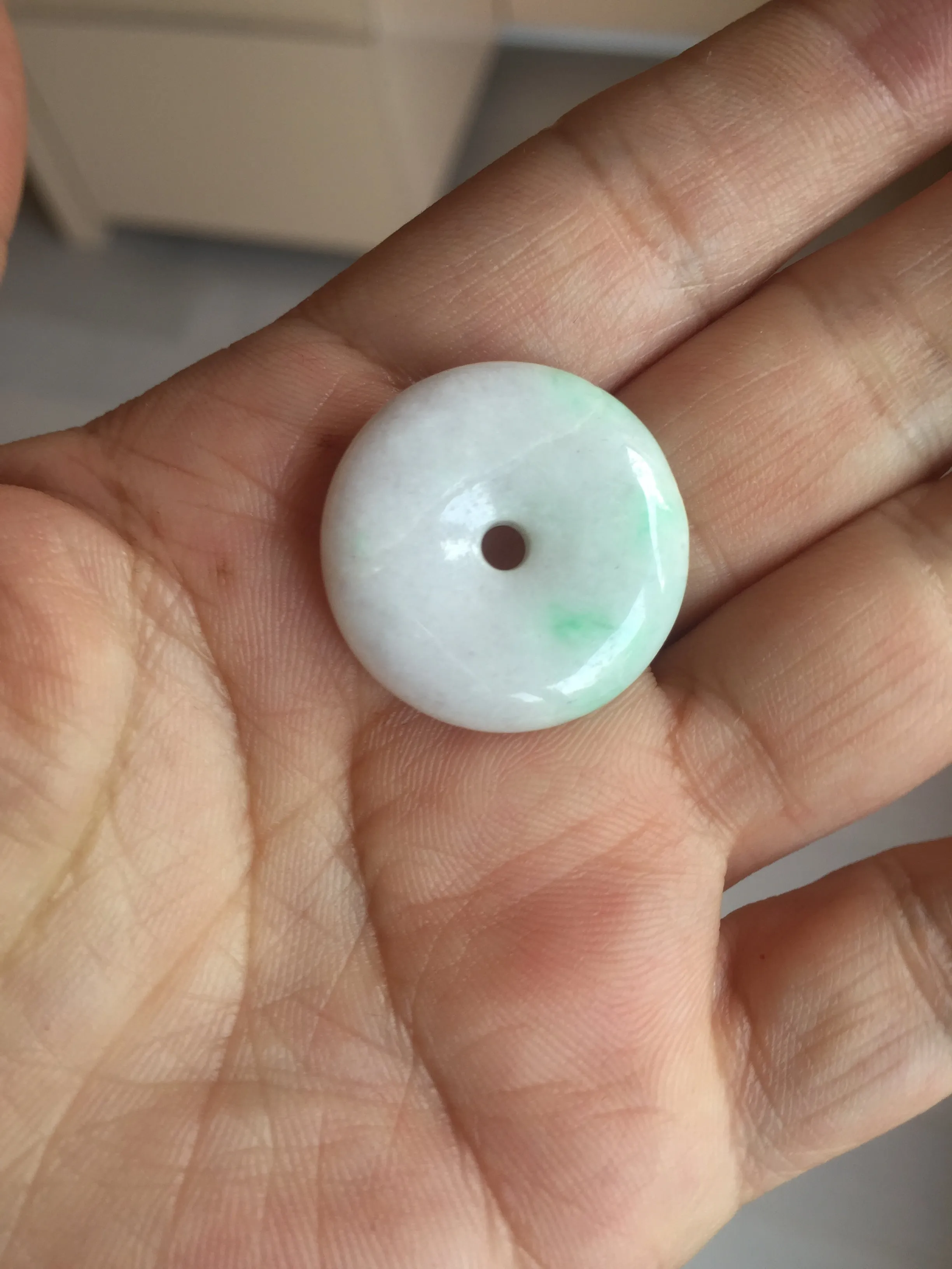 24-28mm 100% Natural green/purple with sunny green floating flowers jadeite Jade Safety Guardian Button(donut) Pendant/worry stone H152