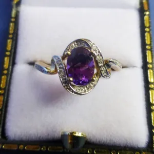 9ct Yellow Gold Amethyst and Diamond Ring Size M   1/2