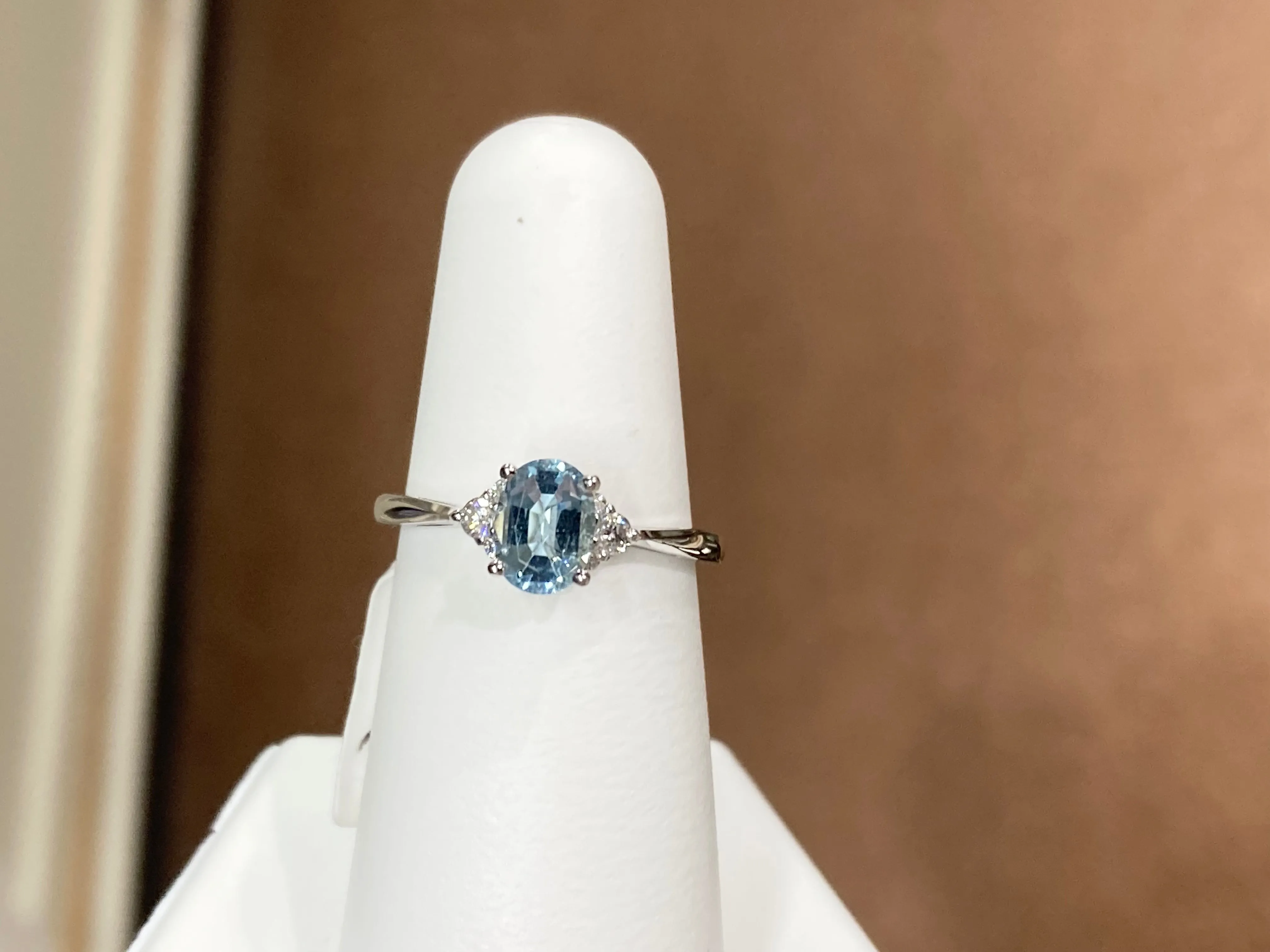 Aquamarine And Diamond White Gold Ring