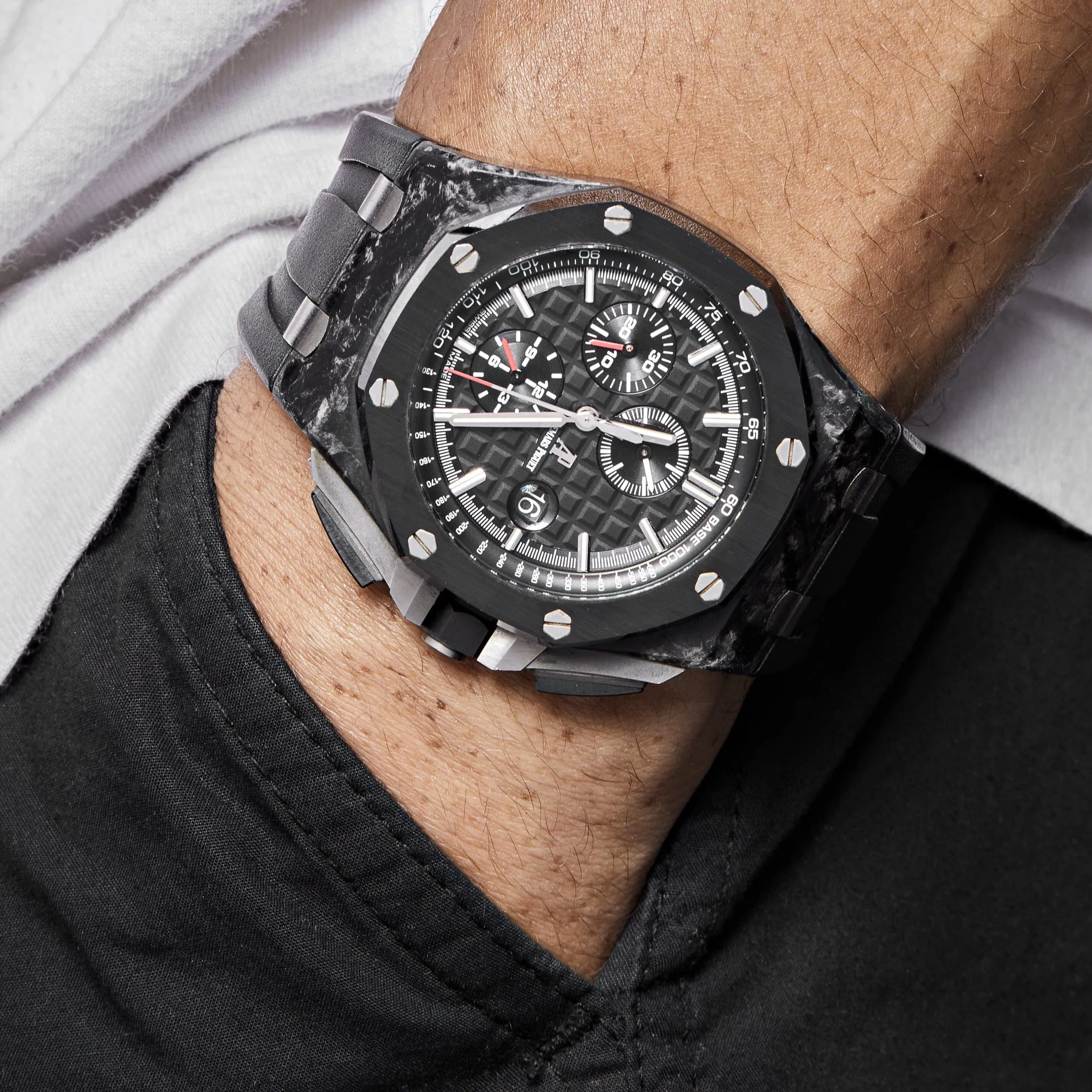 Audemars Piguet Royal Oak Offshore 26400AU.OO.A002CA.01 Chronograph Black Carbon