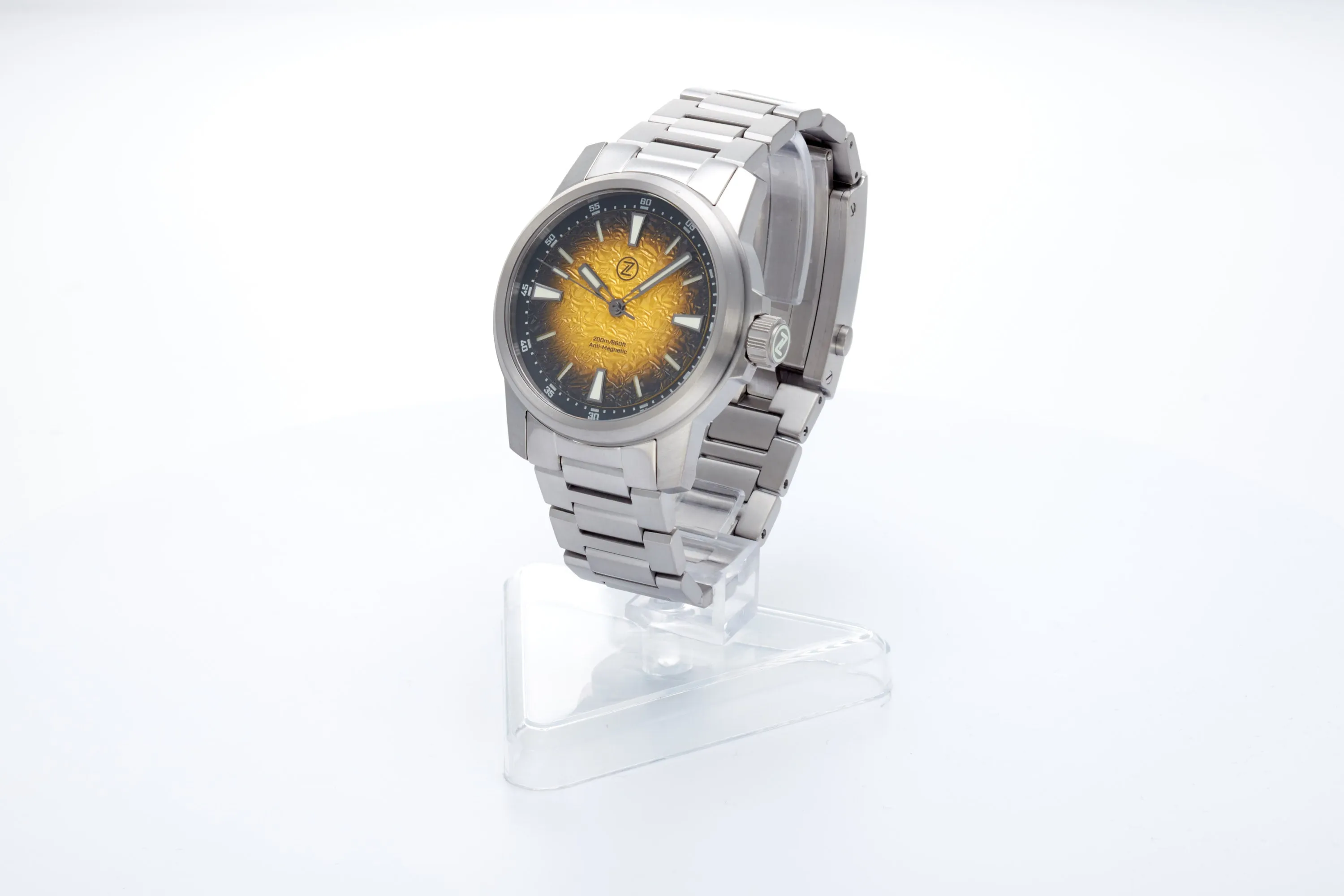 Aurora Field 42mm Ti 'Hammered Yellow'