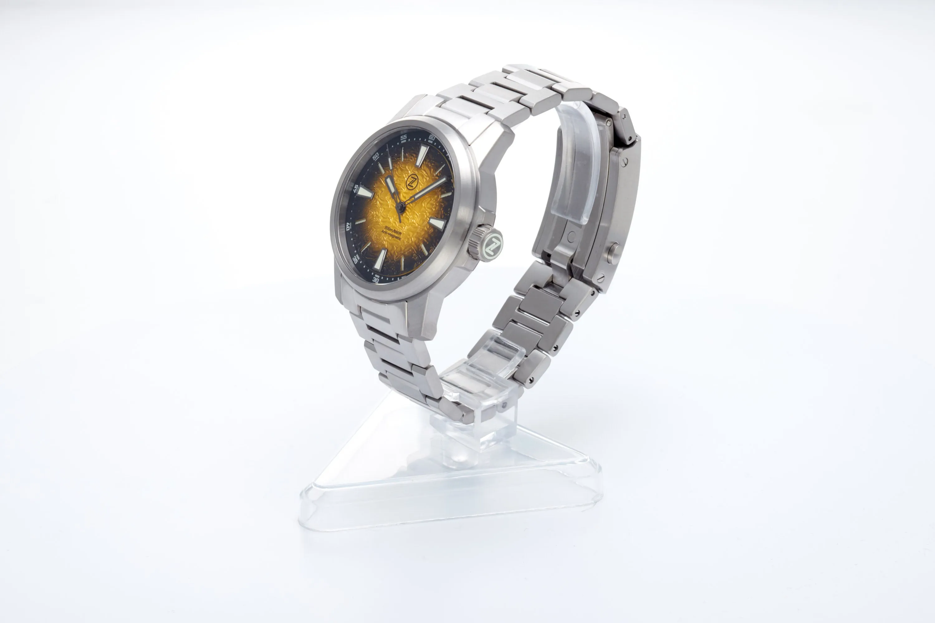 Aurora Field 42mm Ti 'Hammered Yellow'