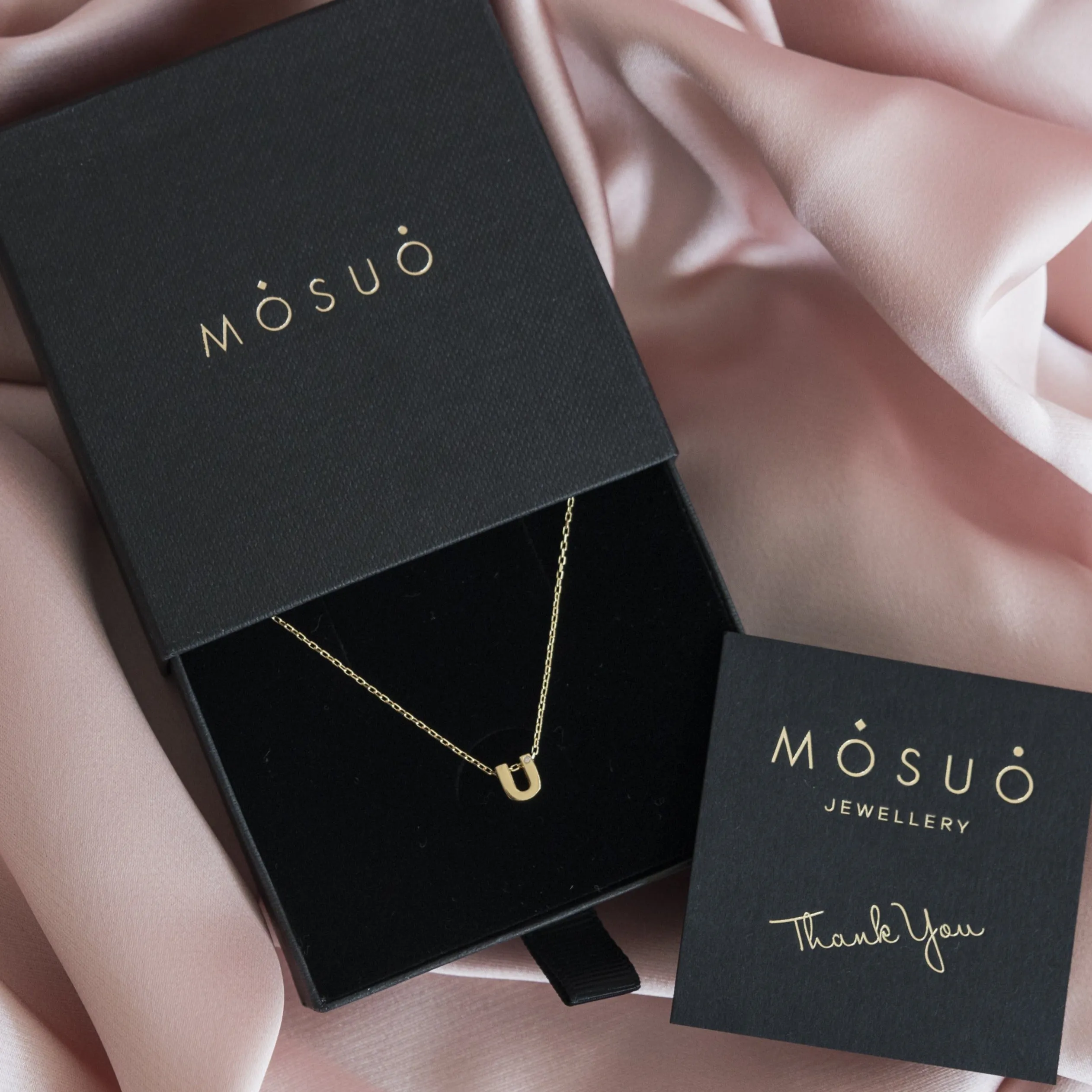 Diamond Letter Necklace "U" - 18 karat gold vermeil on sterling silver, diamond 0.01 carat