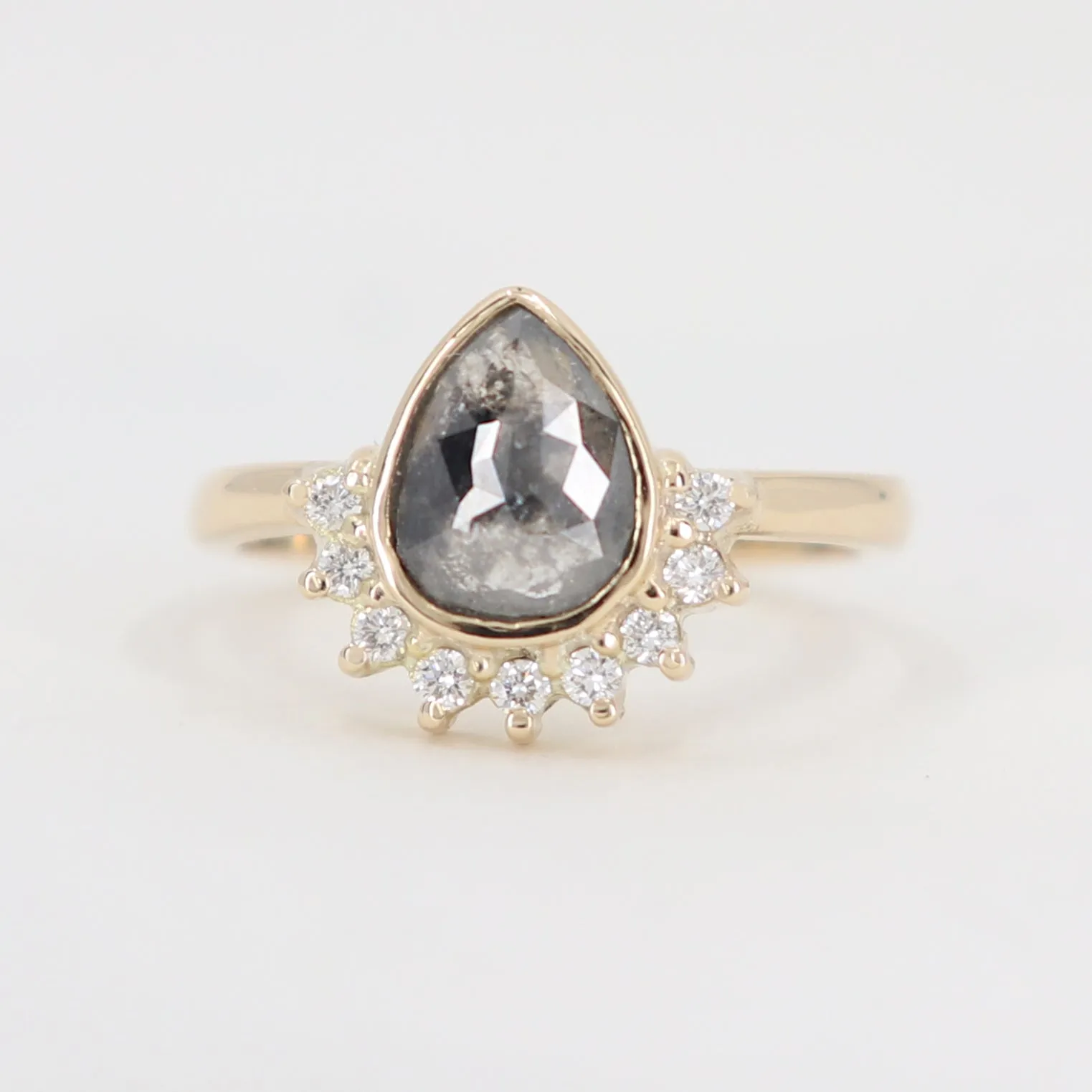 Etherial Grey Diamond