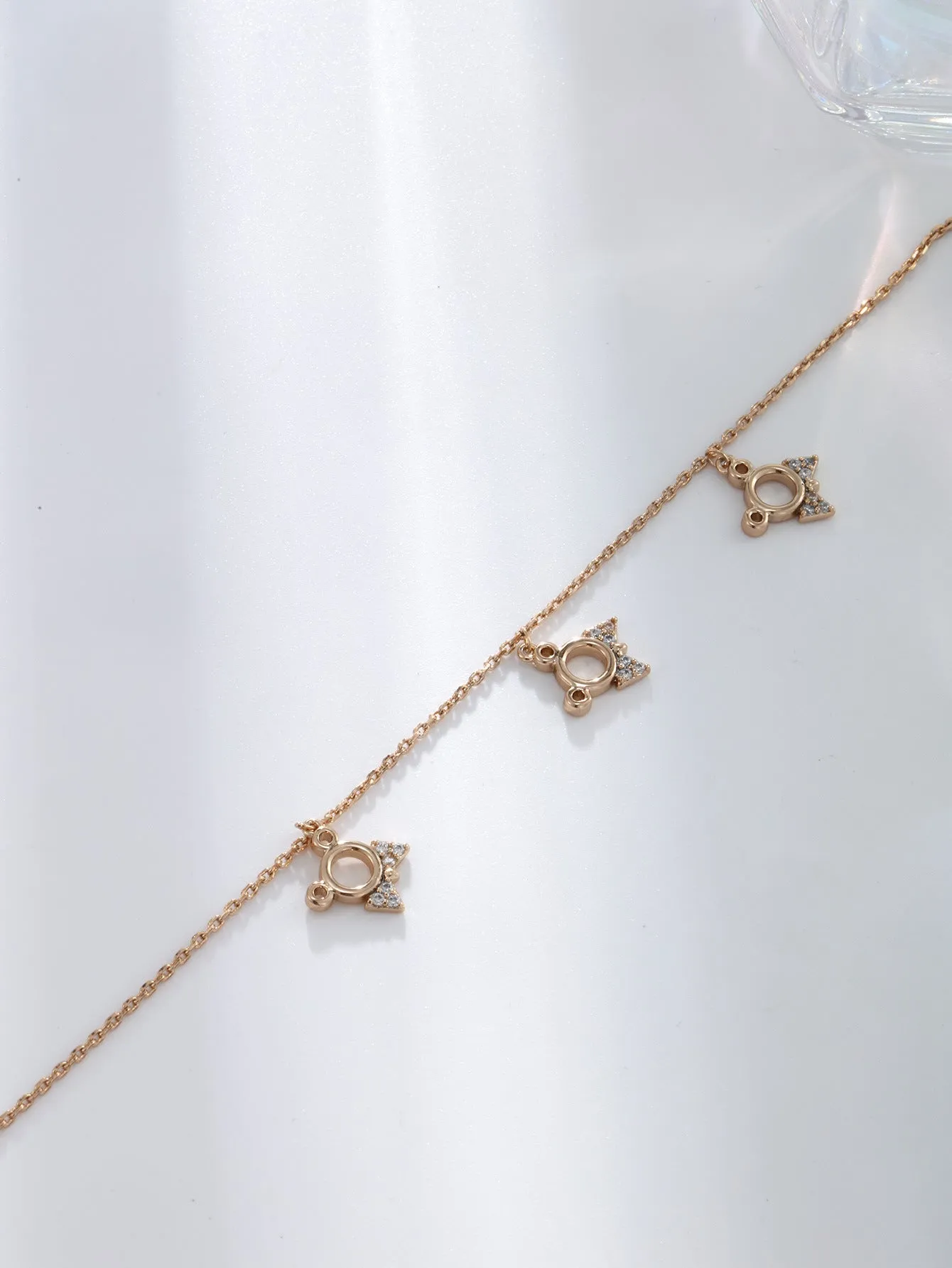 Jewelry cartoon cute bear bow bracelet girls high-end niche fashion European and American