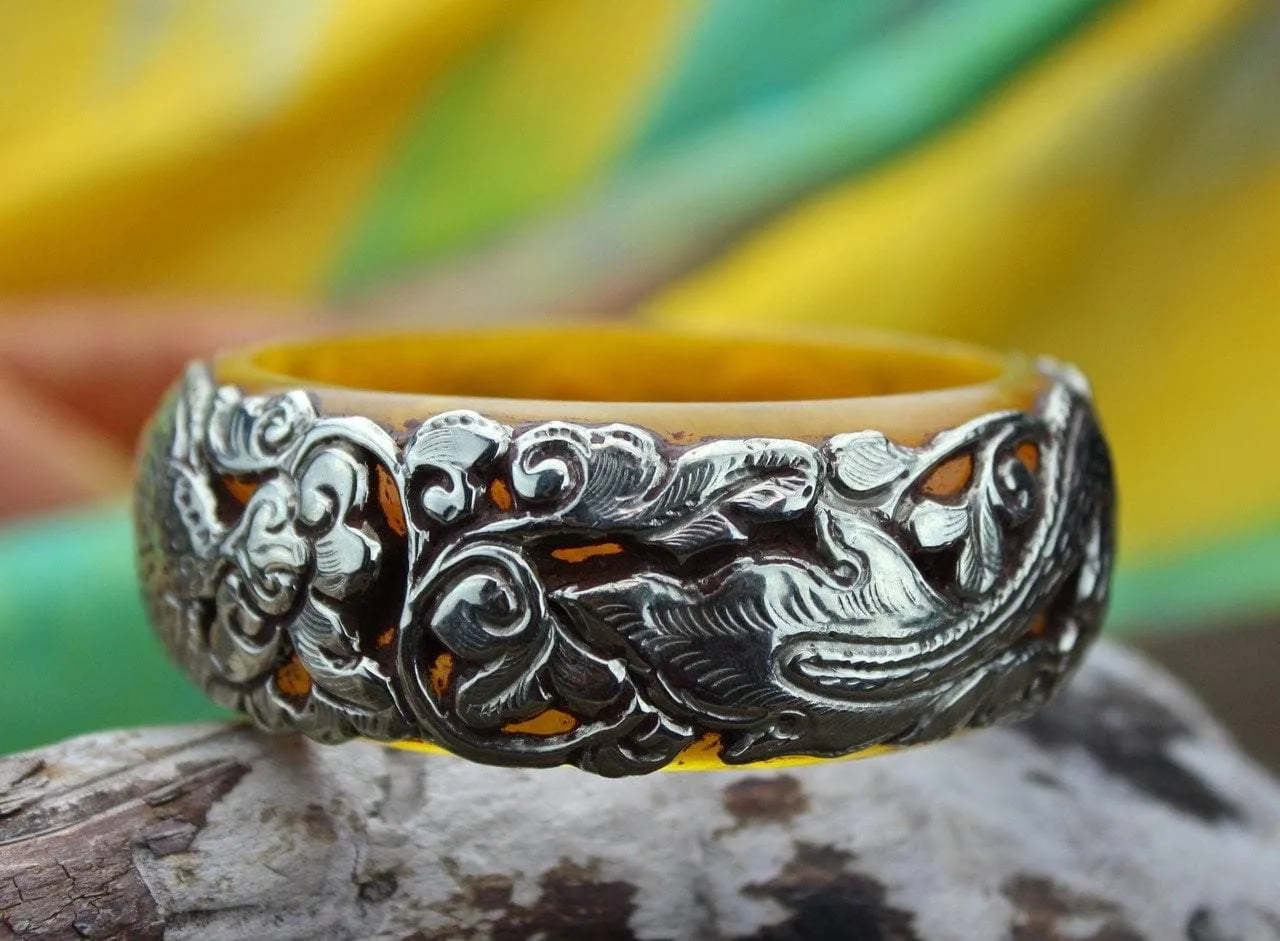 Large Tibetan Copal Dragon Bracelet