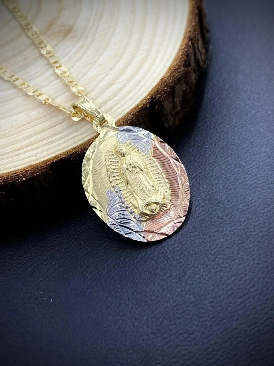 Necklace Pendant Virgencita de Guadalupe Chain 20" for Womens Cadena para Mujeres