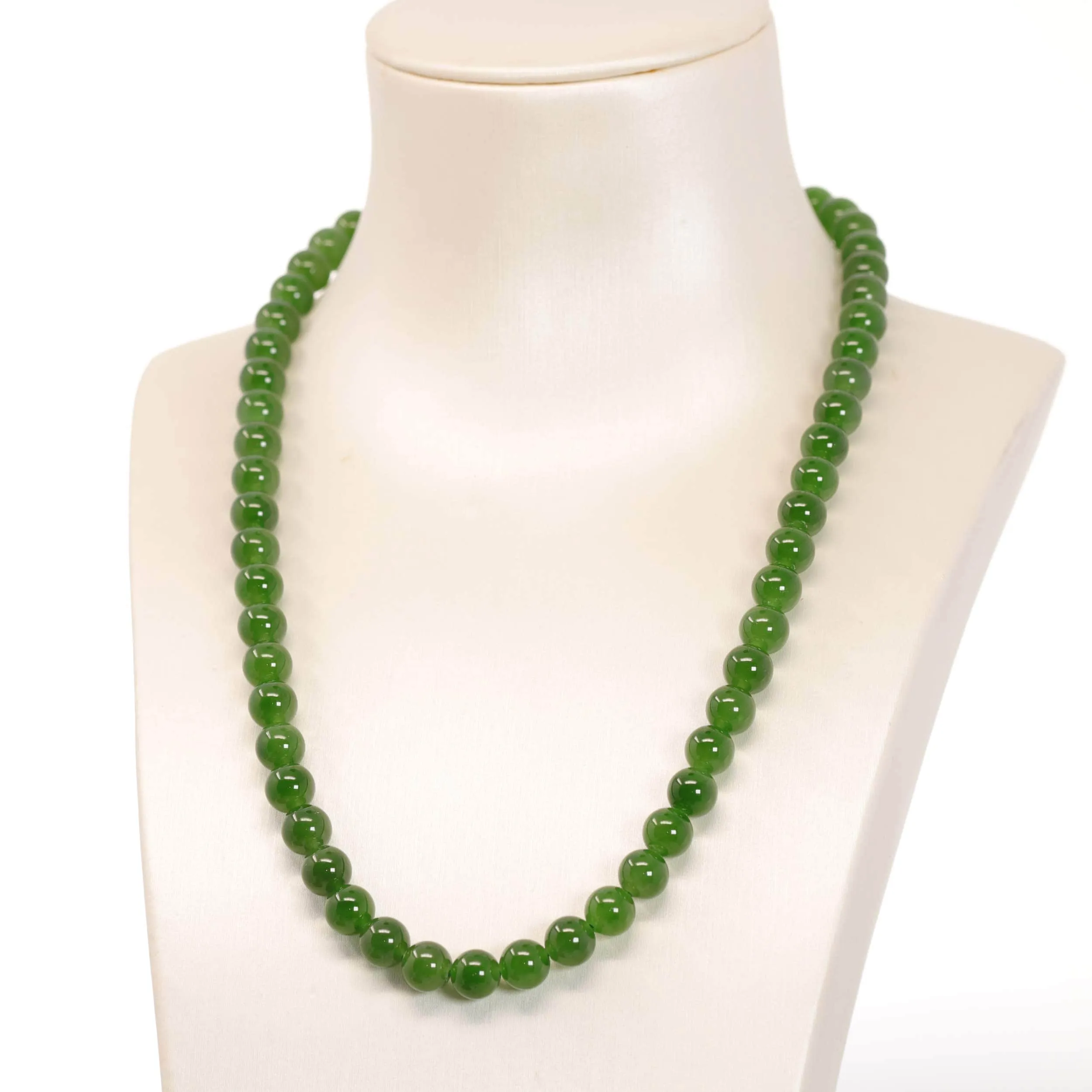 RealJade® Genuine High-quality Apple Green Nephrite Jade Round Beads Necklace ( 6mm )