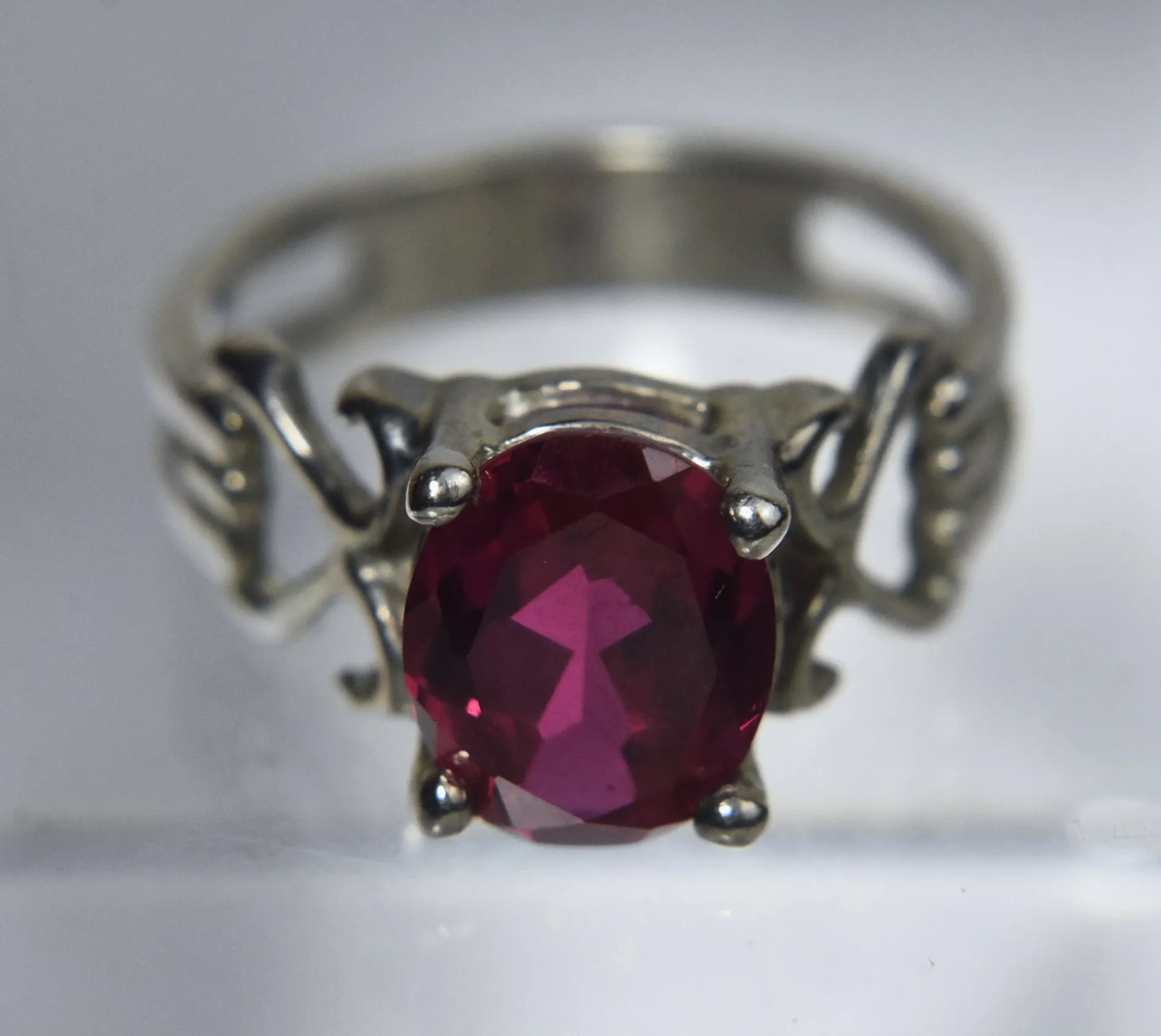 Sterling Silver Synthetic Ruby Ring - Size 7.5