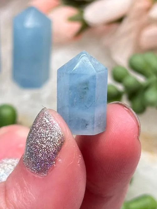 Tiny Aquamarine Points