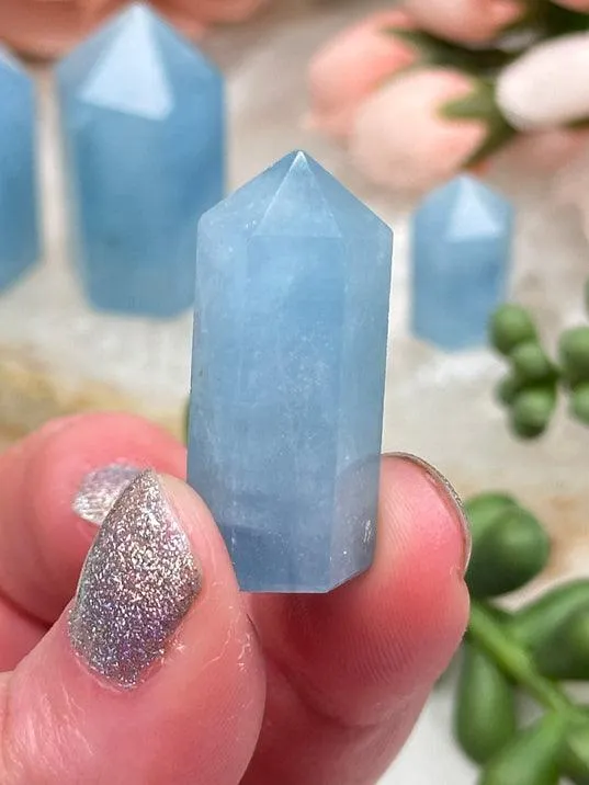 Tiny Aquamarine Points