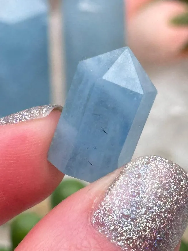 Tiny Aquamarine Points