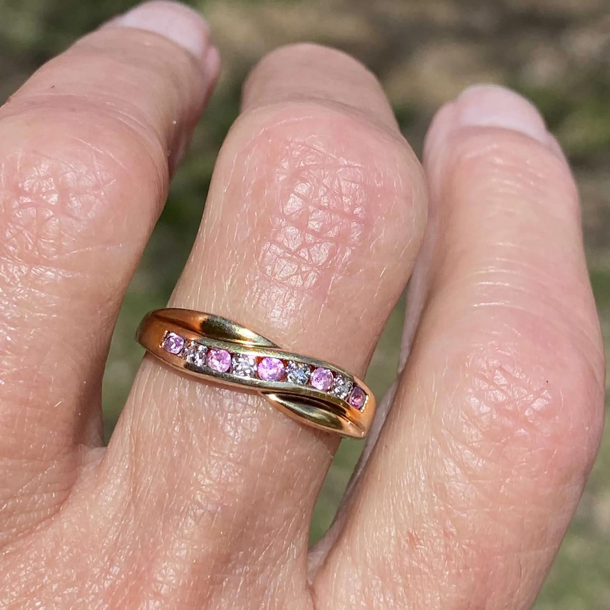 Vintage Gold Diamond Pink Sapphire Ring Band